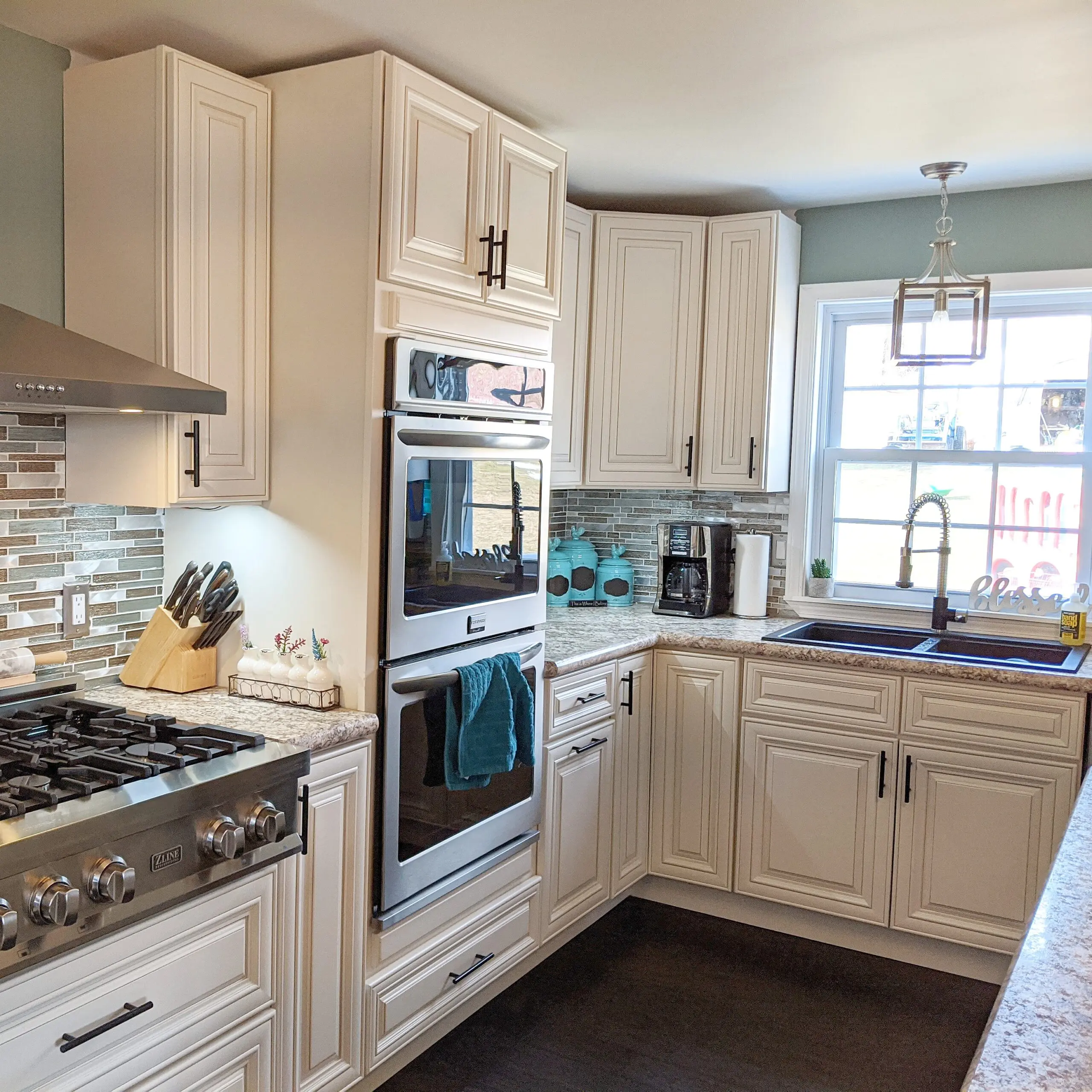 DIY Kitchen Renovation with antique white cabinets